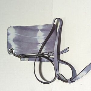 Vince Camuto Lani Phone Cross Body Tye Died